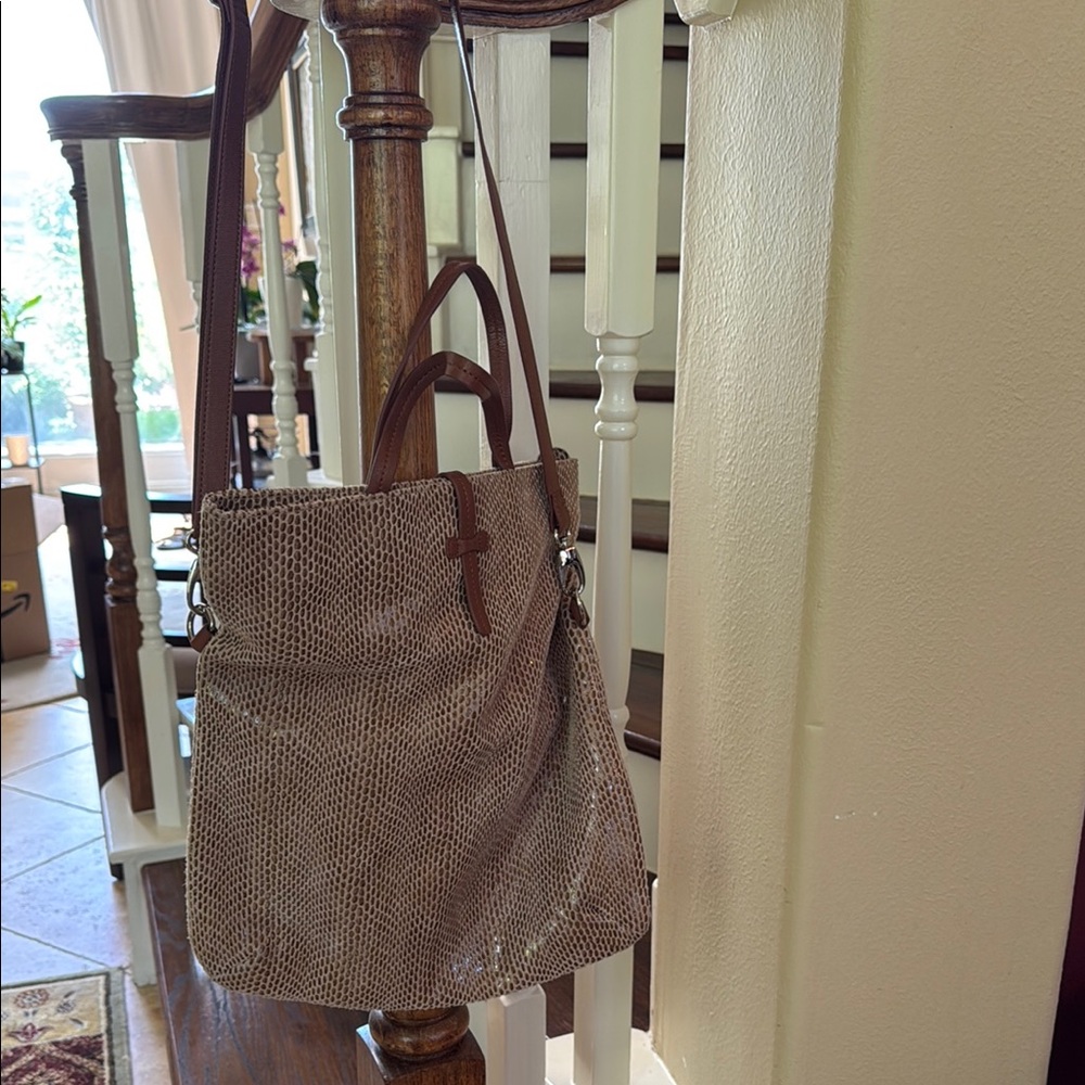 Elegant Brown Textured Women's Bag